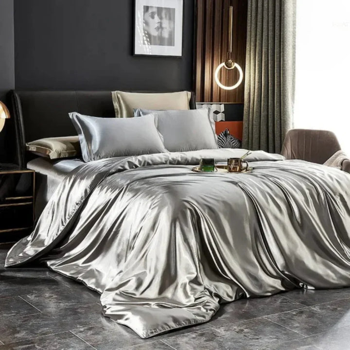 Conjunto de Cama em Seda 4 Peças - Razu
